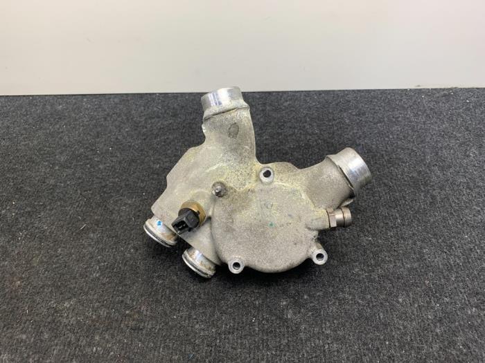 Używane Termostat BMW 3 serie (E90) M3 4.0 V8 32V CRT Cena € 39,94 Z VAT oferowane przez Van Kronenburg Engines