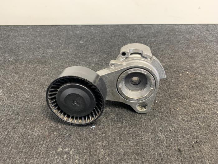 Usados Rodillo tensor correa múltiple BMW 3 serie (E92) 323i 24V Precio € 39,94 IVA incluido ofrecido por Van Kronenburg Engines