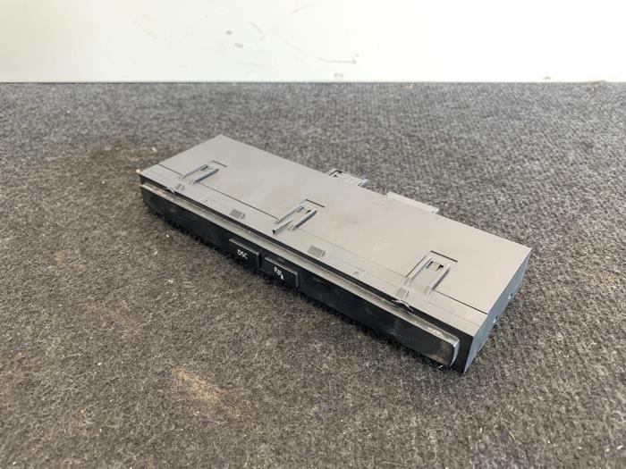 Begagnade PDC-modul BMW 5 serie (E60) M5 V10 40V Pris € 39,94 Inklusive moms erbjuds av Van Kronenburg Engines