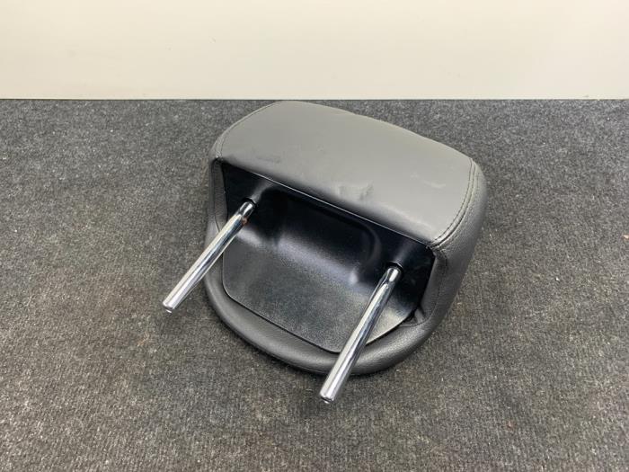 Headrest Porsche Cayenne 4.5 S V8 32V 95852190200 Headrest Porsche Cayenne 4.5 S V8 32V 95852190200