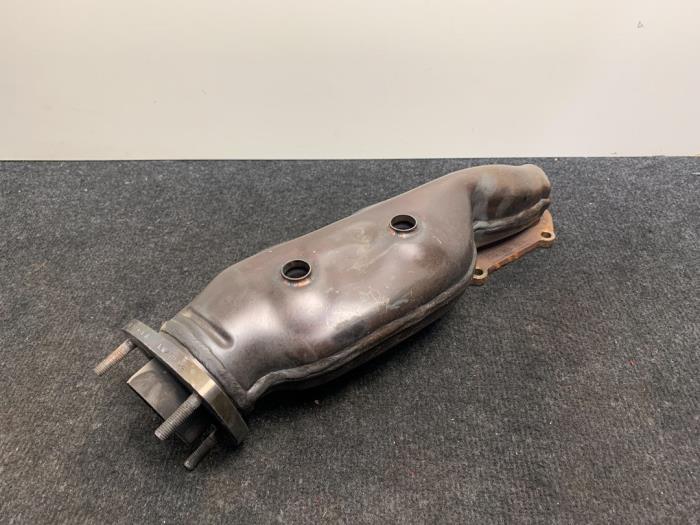 Usados Colector de escape Audi S4 (B7) S4 4.2 V8 40V Precio € 24,94 IVA incluido ofrecido por Van Kronenburg Engines