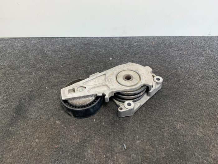 Usados Rodillo tensor correa múltiple Austin Mini Open (R52) 1.6 16V Cooper Precio € 20,00 IVA incluido ofrecido por Van Kronenburg Engines
