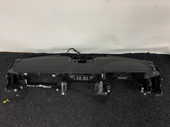 Używane Panel Landrover Range Rover Sport (LW) 2.0 16V P400e Cena € 299,95 Z VAT oferowane przez Van Kronenburg Engines