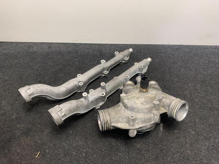Używane Termostat BMW 5 serie (E39) M5 4.9 32V Cena € 70,00 Z VAT oferowane przez Van Kronenburg Engines