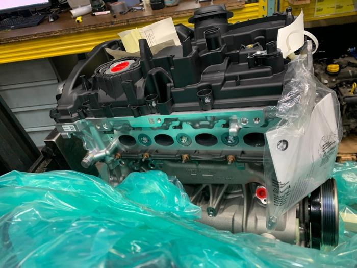 Nowe Silnik BMW Rózne Cena na żądanie oferowane przez Van Kronenburg Engines