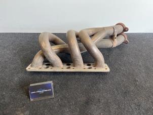Used Exhaust manifold Mercedes 190 (W201) 2.3 E 16V Price € 349,99 Inclusive VAT offered by Van Kronenburg Engines