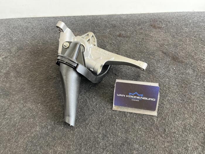 Gebrauchte Ölpumpe Mercedes SL (R230) 5.5 SL-550 V8 24V Preis € 79,99 Mit Mehrwertsteuer angeboten von Van Kronenburg Engines