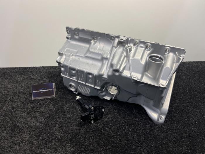 Neuf Couvercle carter BMW 1 serie (F20) 116i 1.5 12V Prix € 149,99 Prix TTC proposé par Van Kronenburg Engines