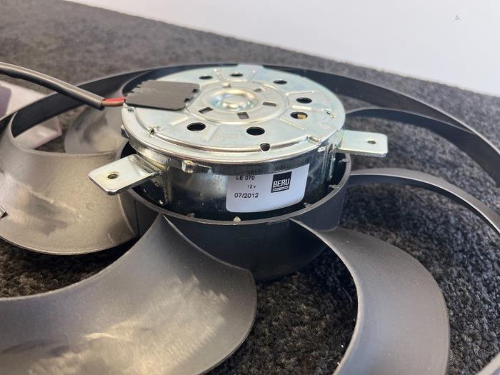 Fan other from a Opel Astra H (L70) 1.7 CDTi 16V 2009