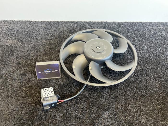 Fan other from a Opel Astra H (L70) 1.7 CDTi 16V 2009