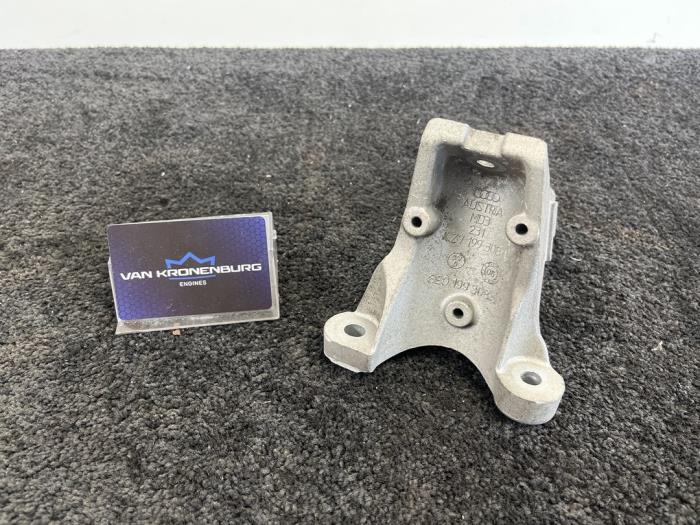 Used Engine mount Audi RS 4 (B7) RS4 4.2 V8 40V Price € 25,00 Inclusive VAT offered by Van Kronenburg Engines