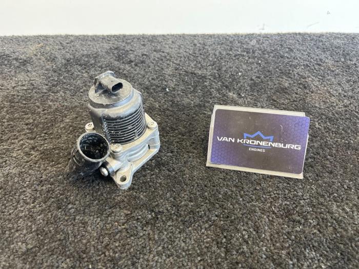 Gebrauchte AGR Ventil Volkswagen Golf VII (AUA) 2.0 GTI 16V Preis € 120,00 Mit Mehrwertsteuer angeboten von Van Kronenburg Engines