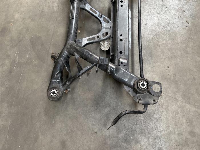 V60 Rear Subframe Subframe Volvo V60 II 2.0 D3 16V - 32246521 D4204T16