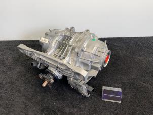 Used Rear differential Mercedes CLA Shooting Brake (118.6) 2.0 AMG CLA-45 S Turbo 16V 4Matic+ Price € 1.800,00 Inclusive VAT offered by Van Kronenburg Engines