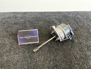 Gebrauchte Stellantrieb mechanisch (Turbo) Volkswagen Crafter (SY) 2.0 TDI 4Motion Preis € 99,99 Mit Mehrwertsteuer angeboten von Van Kronenburg Engines