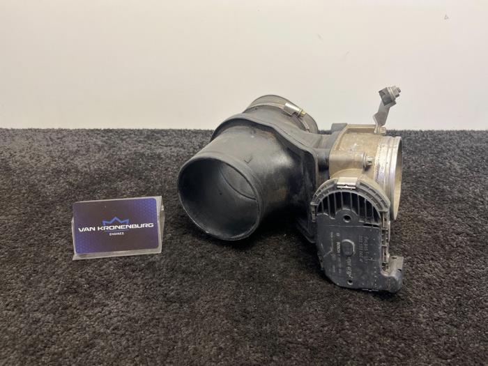 Throttle body Porsche 911 3.8 24V Carrera 4S - 99660511501 M9701 BOSCH