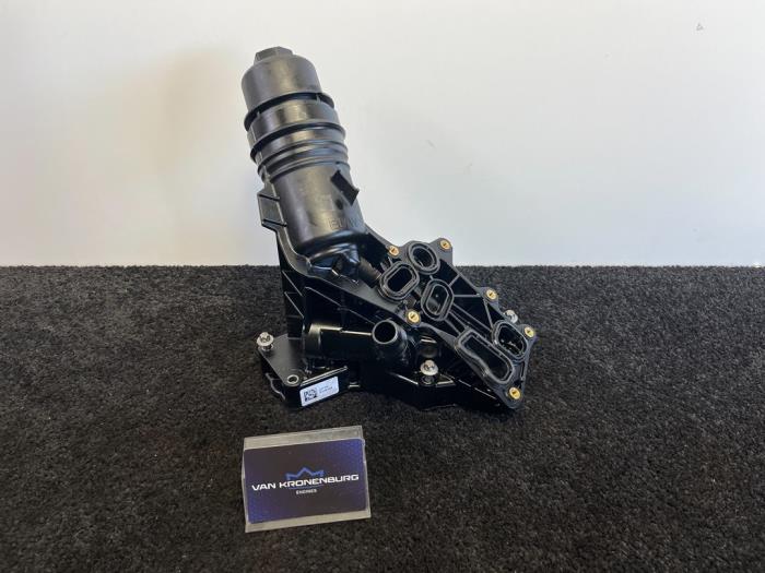 Gebrauchte Ölfiltergehäuse BMW X6 (G06) xDrive M50d 3.0 24V Preis € 200,00 Mit Mehrwertsteuer angeboten von Van Kronenburg Engines