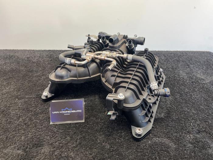 Gebrauchte Ansaugbrugge Porsche Macan (95B) 3.6 V6 24V Turbo Preis € 250,00 Mit Mehrwertsteuer angeboten von Van Kronenburg Engines