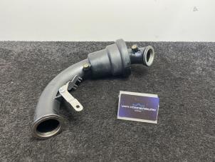 Used Air intake hose Mercedes A (W176) 2.2 A-220 d 16V 4-Matic Price € 30,00 Inclusive VAT offered by Van Kronenburg Engines