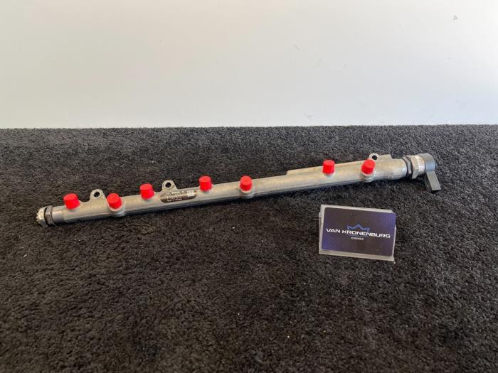Usagé Système d'injection BMW X5 (E70) 3.0sd 24V Prix € 20,00 Prix TTC proposé par Van Kronenburg Engines