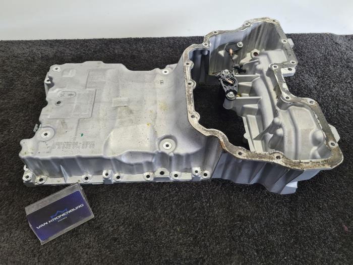 Gebrauchte Ölwanne Mercedes S (W221) 3.0 S-320 CDI 24V Preis € 120,00 Mit Mehrwertsteuer angeboten von Van Kronenburg Engines