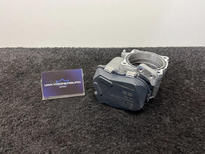 Usagé Boitier papillon Audi A8 (D4) 3.0 V6 24V TFSI Quattro Prix € 70,00 Prix TTC proposé par Van Kronenburg Engines
