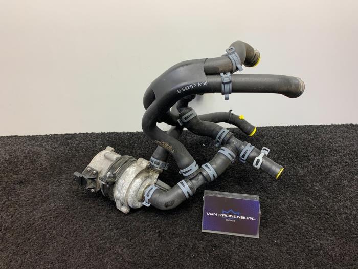 Gebrauchte Wasserpumpe Audi A6 Avant Quattro (C6) 3.0 V6 24V TFSI Preis € 60,00 Mit Mehrwertsteuer angeboten von Van Kronenburg Engines
