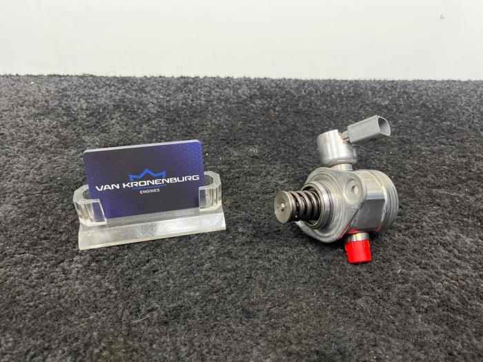 Usagé Pompe carburant mécanique BMW 5 serie (F10) 550i V8 32V TwinPower Turbo Prix € 99,99 Prix TTC proposé par Van Kronenburg Engines