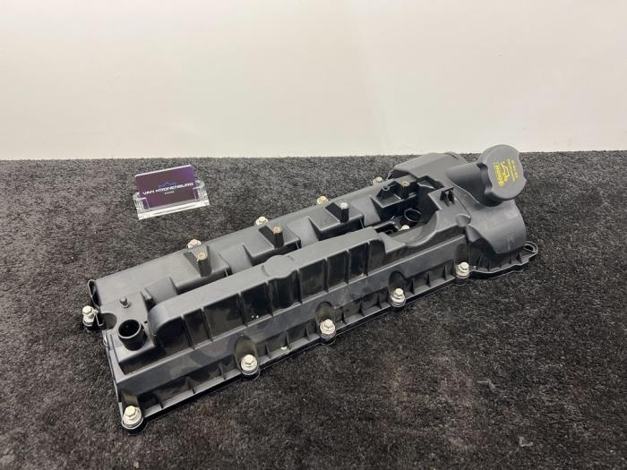 Usagé Couvercle soupapes Jaguar XF (CC9) 5.0 XF-R V8 S/C 32V Prix € 49,95 Prix TTC proposé par Van Kronenburg Engines