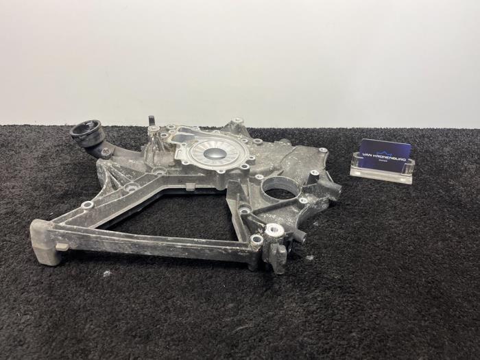 Usagé Support dynamo haut Mercedes Sprinter 3,5t (906.63) 310 CDI 16V Prix € 39,95 Prix TTC proposé par Van Kronenburg Engines