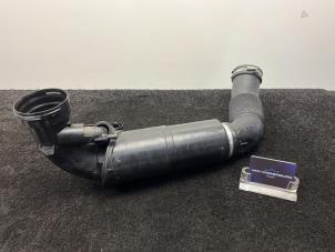 Used Air intake hose Mini Countryman (F60) 2.0 16V Cooper S ALL4 Price € 25,00 Inclusive VAT offered by Van Kronenburg Engines
