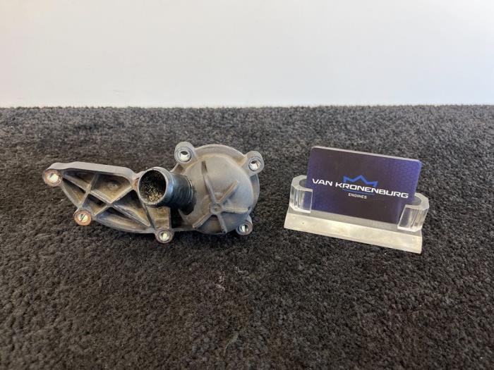 Gebrauchte Thermostatgehäuse Audi A6 Avant (C6) 2.4 V6 24V Preis € 40,00 Mit Mehrwertsteuer angeboten von Van Kronenburg Engines