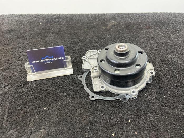 Usagé Pompe à eau Mercedes Vito (639.6) 2.2 116 CDI 16V 4x4 Euro 5 Prix € 50,00 Prix TTC proposé par Van Kronenburg Engines
