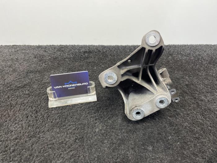 Support moteur d'un Lamborghini Huracan 5.2 V10 LP 640-4