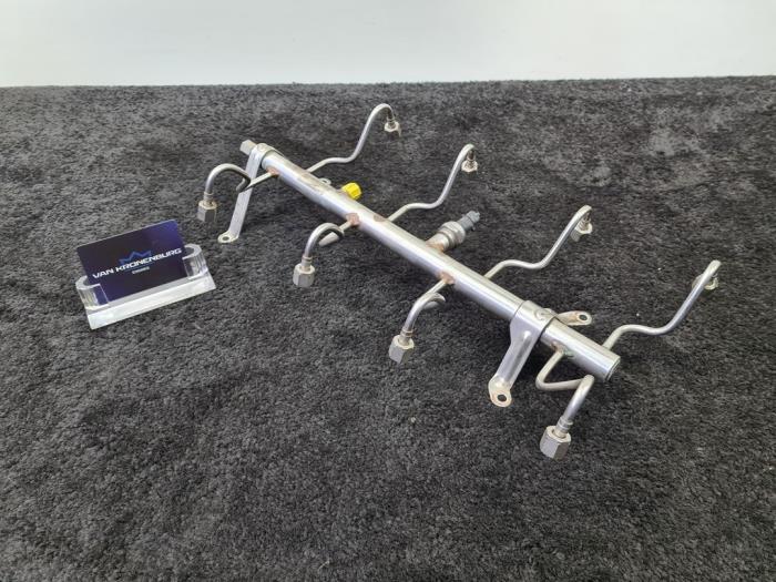 Usagé Système d'injection Porsche Panamera (970) 4.8 V8 32V 4S Prix € 75,00 Prix TTC proposé par Van Kronenburg Engines