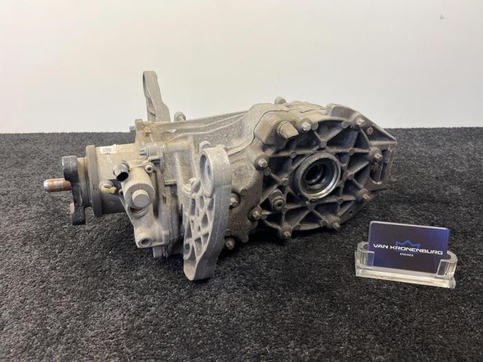Rear differential from a Mercedes-Benz A (W176) 2.0 A-45 AMG Turbo 16V 4-Matic 2017
