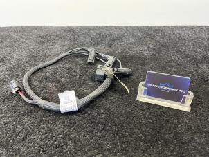 Usagé Faisceau de câbles BMW 1 serie (E87/87N) 118d 16V Prix € 20,00 Prix TTC proposé par Van Kronenburg Engines
