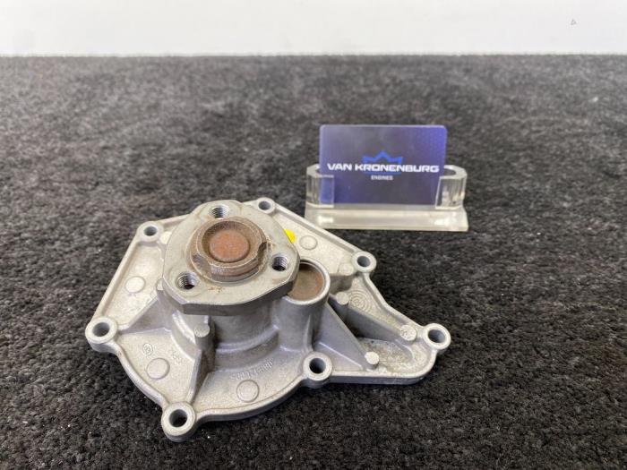 Begagnade Vattenpump Audi A6 (C6) 3.0 TDI V6 24V Quattro Pris € 29,95 Inklusive moms erbjuds av Van Kronenburg Engines