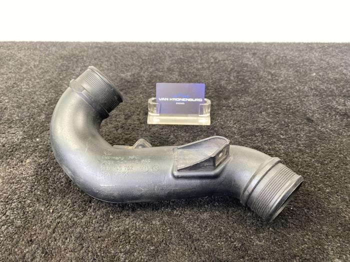 Gebrauchte Intercooler Schlauch Volkswagen Amarok 2.0 BiTDI 16V 180 Preis € 23,60 Mit Mehrwertsteuer angeboten von Van Kronenburg Engines