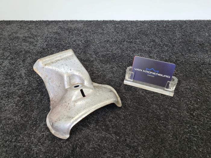 Begagnade Värmesköld Mercedes S (W220) 5.8 S-600L V12 36V Pris € 25,00 Inklusive moms erbjuds av Van Kronenburg Engines