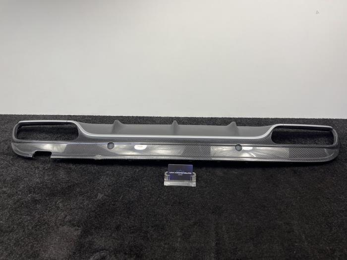 Begagnade Diffuser, bakre stötfångare Mercedes C (W205) C-63 S,Edition 1 AMG 4.0 V8 Biturbo Pris € 99,99 Inklusive moms erbjuds av Van Kronenburg Engines