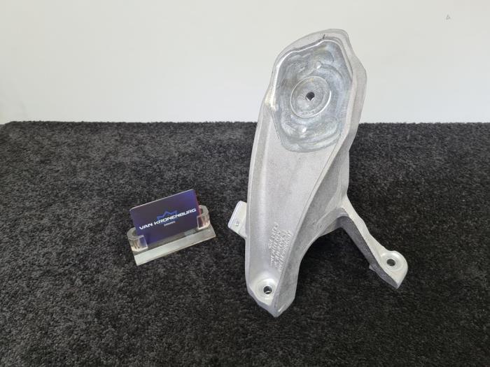 Neue Motorlager Lamborghini Huracan 5.2 V10 LP 600-4 Preis € 60,00 Mit Mehrwertsteuer angeboten von Van Kronenburg Engines