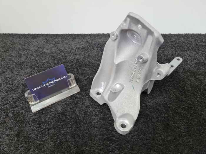 Neue Motorlager Lamborghini Huracan 5.2 V10 LP 600-4 Preis € 60,00 Mit Mehrwertsteuer angeboten von Van Kronenburg Engines