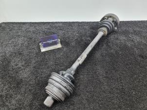 Used Drive shaft, rear right Audi A4 Avant Quattro (B5) Price € 68,00 Inclusive VAT offered by Van Kronenburg Engines