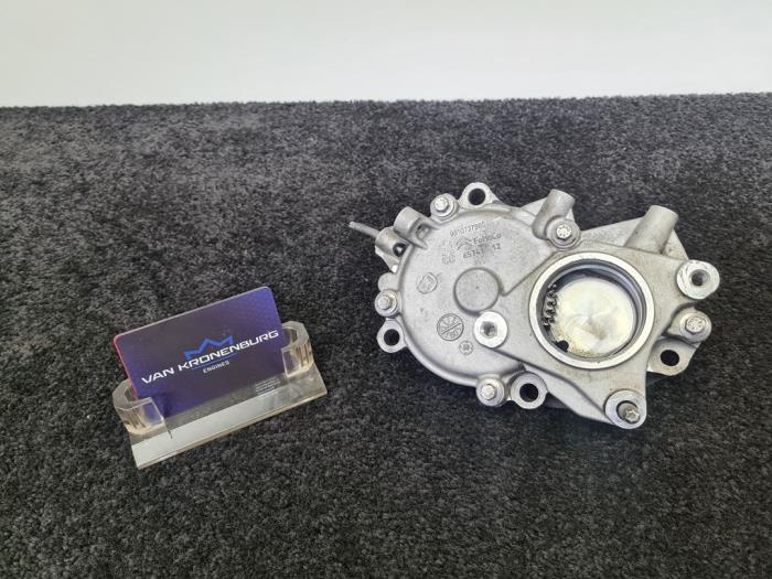 Begagnade Högtryckspump Citroen Jumper (U9) 2.0 BlueHDi 160 Pris € 99,95 Inklusive moms erbjuds av Van Kronenburg Engines
