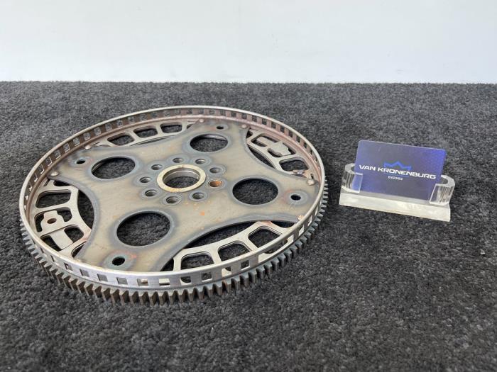 Gebrauchte Starterkranz BMW 6 serie (E64) 650 i 4.8 V8 32V Preis € 49,01 Mit Mehrwertsteuer angeboten von Van Kronenburg Engines