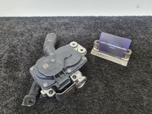 Used EGR valve Audi SQ7 (4MB/4MG) 4.0 TDI V8 32V Price € 75,00 Inclusive VAT offered by Van Kronenburg Engines