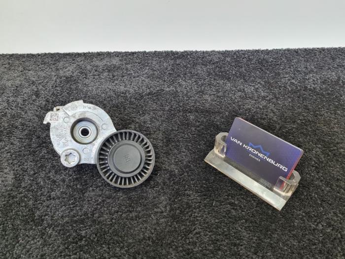 Usados Rodillo tensor correa trapezoidal Audi A7 Sportback (4GA/4GF) 3.0 TDI Ultra V6 24V Precio € 24,94 IVA incluido ofrecido por Van Kronenburg Engines
