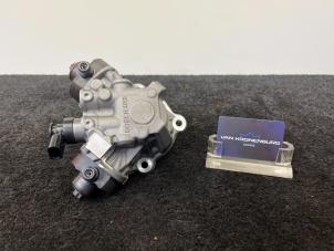 Used Diesel pump Audi Q7 (4MB/4MG) 3.0 TDI V6 24V Price € 350,00 Inclusive VAT offered by Van Kronenburg Engines