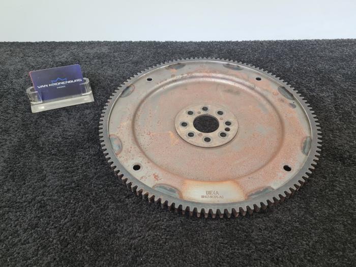 Used Flywheel Landrover Range Rover III (LM) 4.4 TDV8 32V Price € 75,00 Inclusive VAT offered by Van Kronenburg Engines